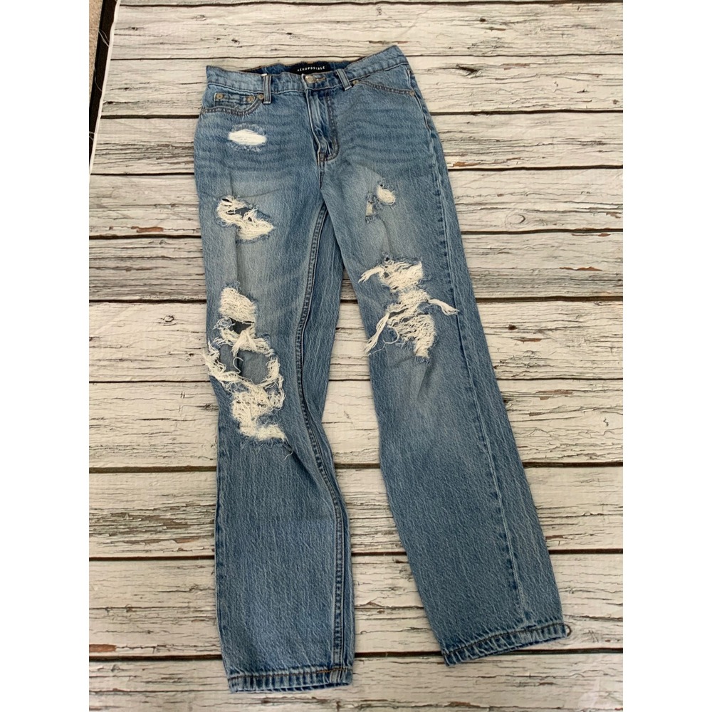 Aeropostale Womens Distressed Mom Jeans Light Wash Ripped Denim Size 00